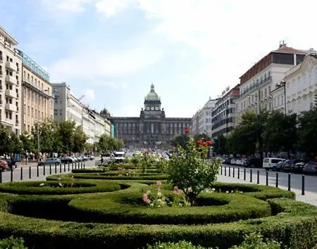 Wenceslas' Shi 02 Prague