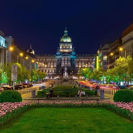 Wenceslas' Shi 02 Prague